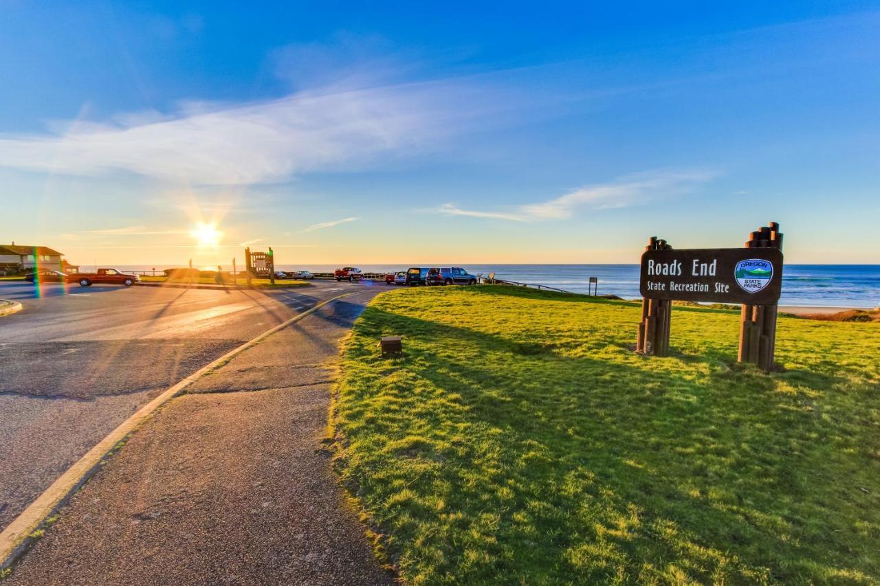 Sea Breeze Villa Lincoln City Buitenkant foto